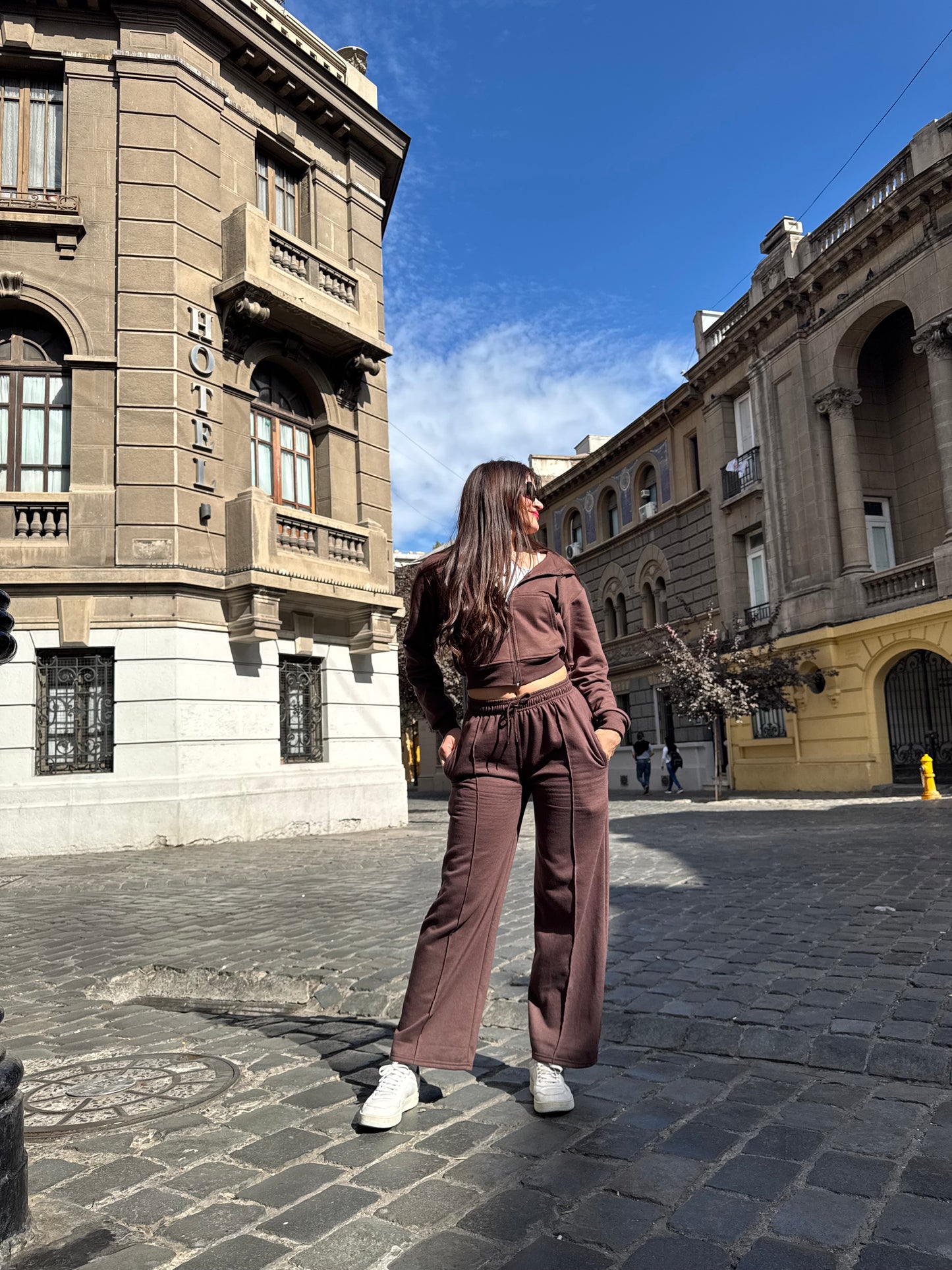Conjunto Algodón Premium: Polerón con Cierre y Palazzo Marrón 🤎
